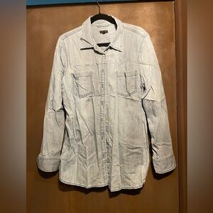 Talbots Women's Light Blue Button Down Shirt